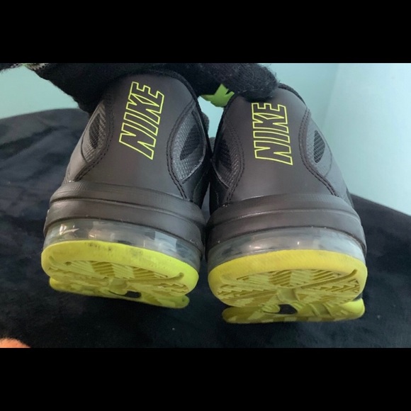 Nike **SOLD** - Picture 4 of 7